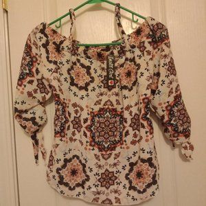 New girl's shirt size L 14/16